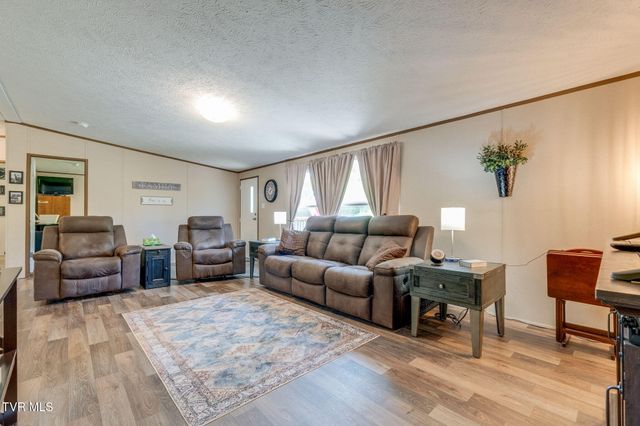 2315 Volunteer Parkway, Bristol, TN 37620