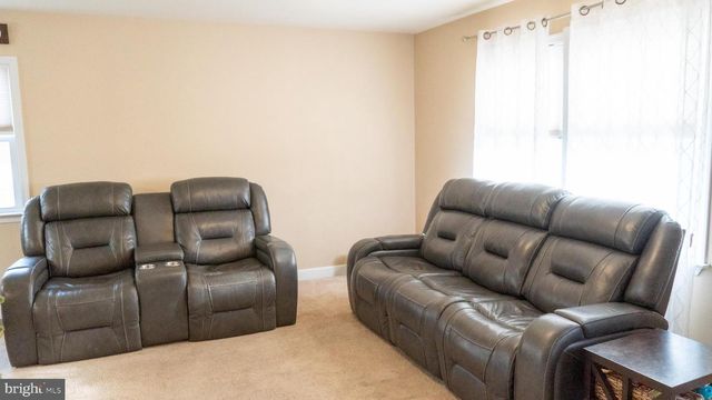 3705 FIRETOWER RD, Felton, DE 19943