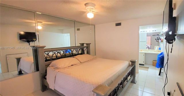 20025 NE 3rd Court 1, Miami, FL 33179