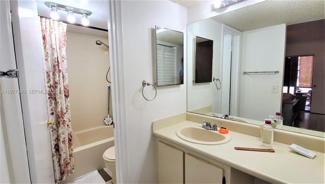 20025 NE 3rd Court 1, Miami, FL 33179