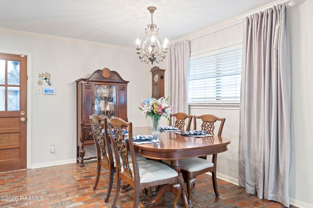 500 Alonda Drive, Lafayette, LA 70503
