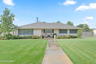 500 Alonda Drive, Lafayette, LA 70503