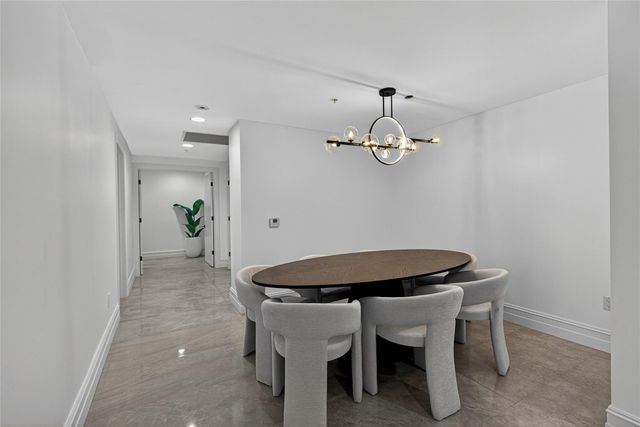 17301 Biscayne Blvd 506, Aventura, FL 33160