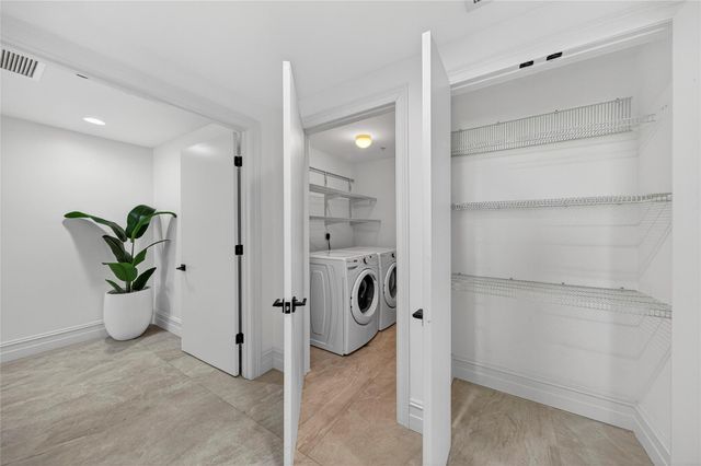 17301 Biscayne Blvd 506, Aventura, FL 33160