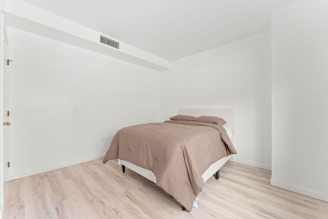 198 Locust St 105, Lynn, MA 01904