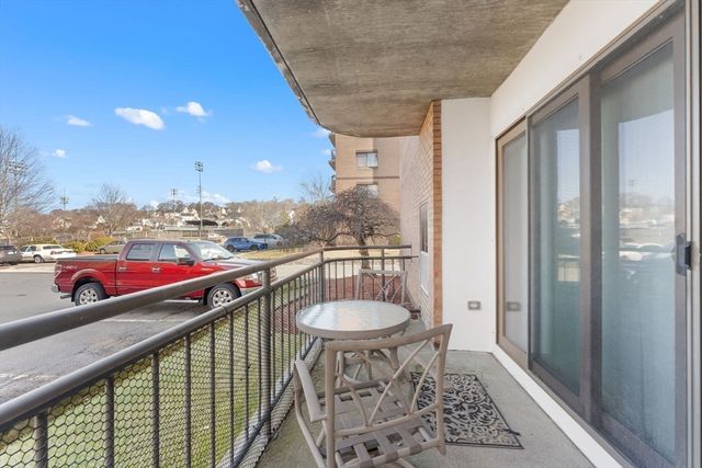 198 Locust St 105, Lynn, MA 01904