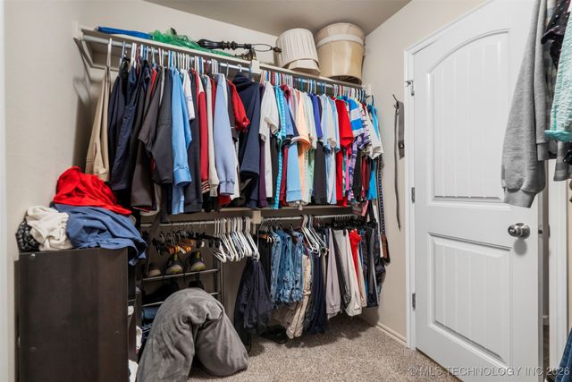 5325 S Nassau Avenue, Sand Springs, OK 74063