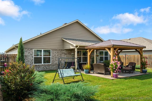 5325 S Nassau Avenue, Sand Springs, OK 74063