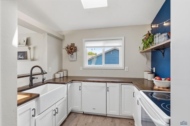 3013 COPPER LANE CT, Rapid City, SD 57703