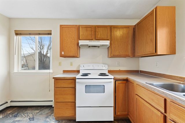 208 Show Place B, Belgrade, MT 59714