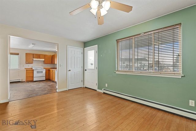 208 Show Place B, Belgrade, MT 59714