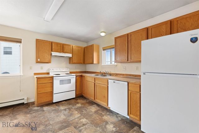 208 Show Place B, Belgrade, MT 59714