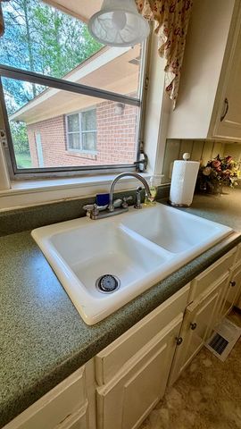 1309 S Edgewood Drive, Dothan, AL 36301