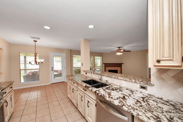 12706 Wolf Creek Court, Humble, TX 77346