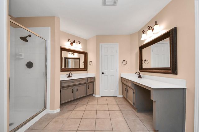 12706 Wolf Creek Court, Humble, TX 77346