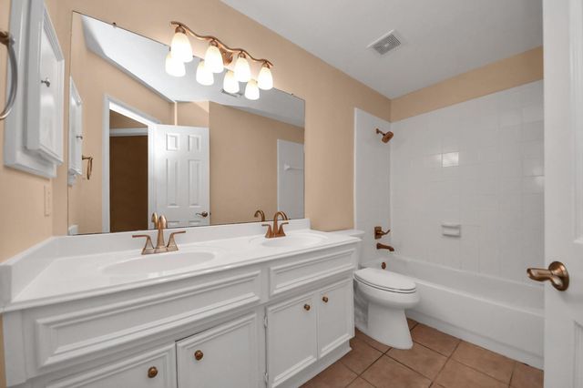 12706 Wolf Creek Court, Humble, TX 77346