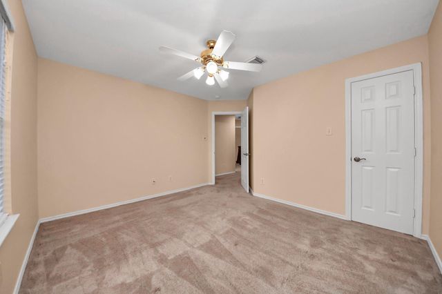 12706 Wolf Creek Court, Humble, TX 77346