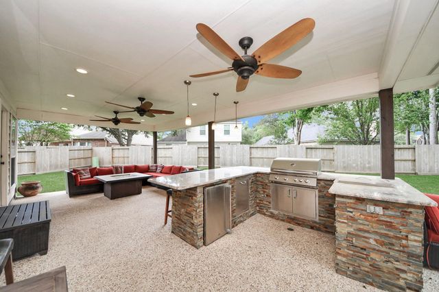 12706 Wolf Creek Court, Humble, TX 77346