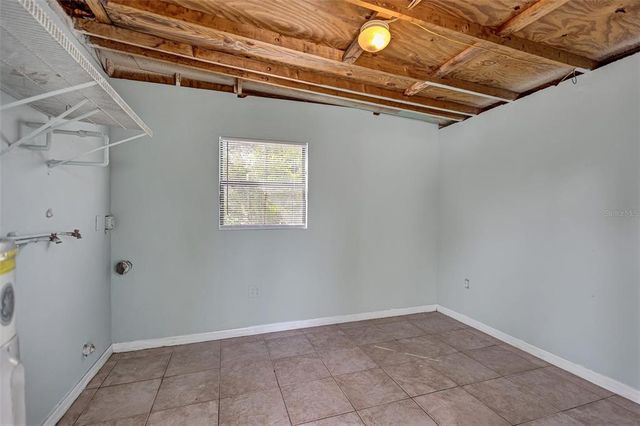 1712 N CLUB COURT, Tampa, FL 33612