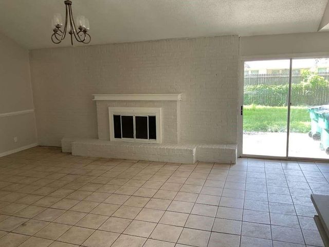 405 Oyster Creek Court, Richwood, TX 77531