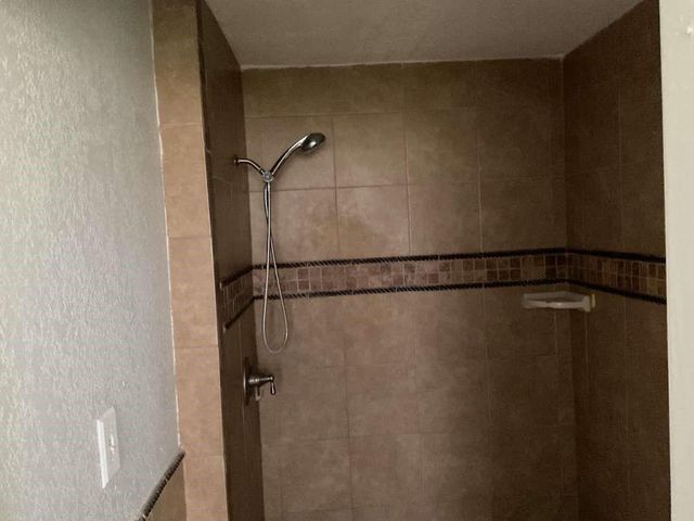 405 Oyster Creek Court, Richwood, TX 77531