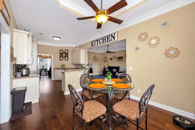 402 Vista Shores Rd, Rogersville, AL 35652