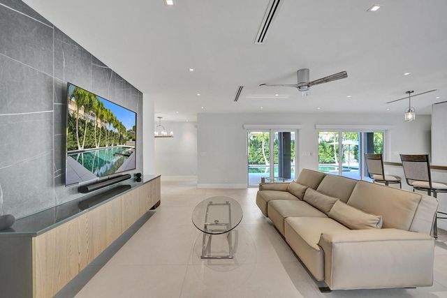 775 NE 39th Street, Boca Raton, FL 33431