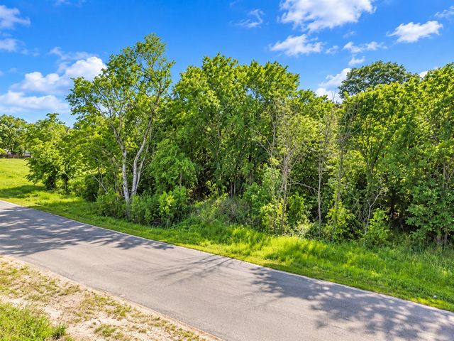 Lot 2 Wood Creek Drive, Lone Oak, TX 75453