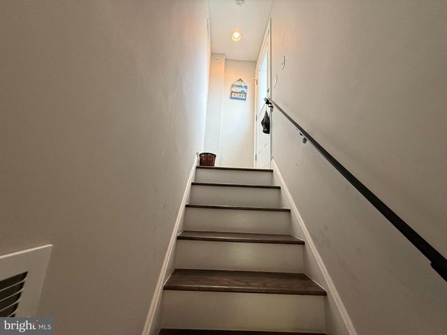 2131 N 10TH ST, Philadelphia, PA 19122