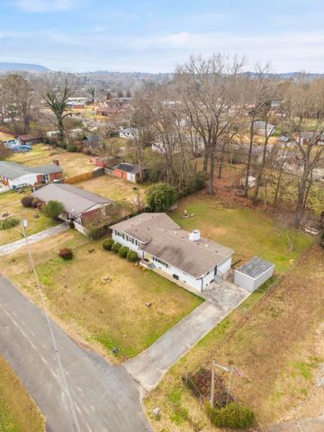 248 Sharon Circle, Rossville, GA 30741