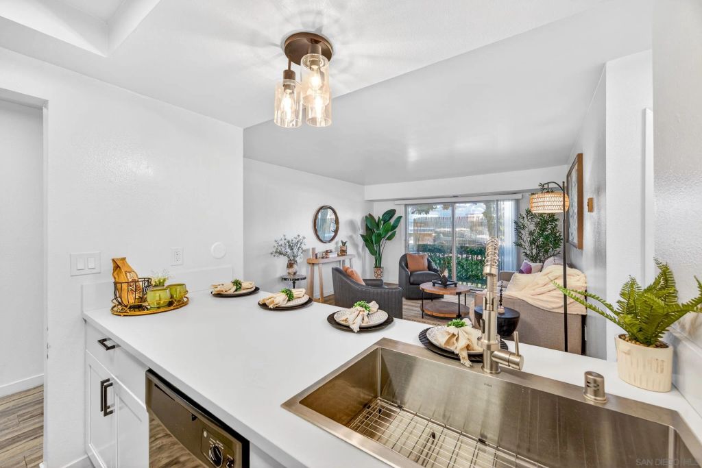 178 4th Ave 4, Chula Vista, CA 91910