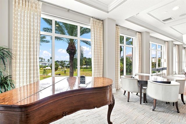 100 BEACH DRIVE NE 1501, St Petersburg, FL 33701