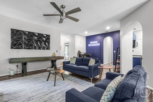 9 Walthour Cove, Savannah, GA 31410
