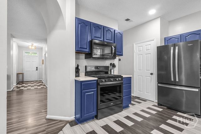 9 Walthour Cove, Savannah, GA 31410