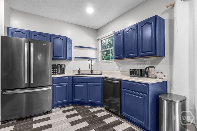 9 Walthour Cove, Savannah, GA 31410