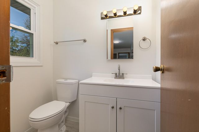 613 S Elgin Avenue, Bolivar, MO 65613