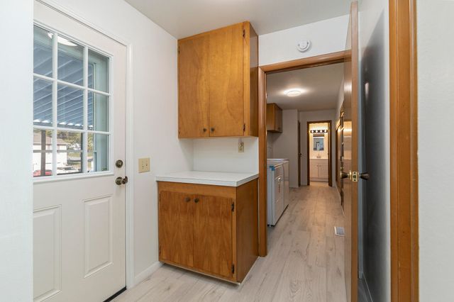 613 S Elgin Avenue, Bolivar, MO 65613