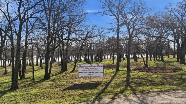 115 Friar Tuck Drive, Gordonville, TX 76245