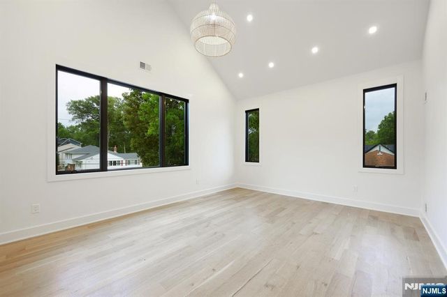 63 Billingsley Drive, Livingston, NJ 07039