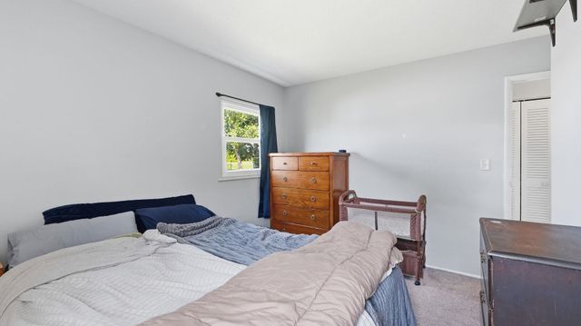 16 Emerald Lane, Huntington, IN 46750