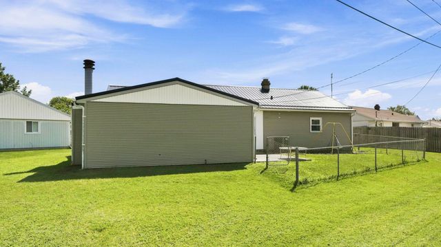 16 Emerald Lane, Huntington, IN 46750