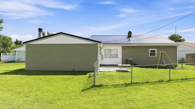 16 Emerald Lane, Huntington, IN 46750