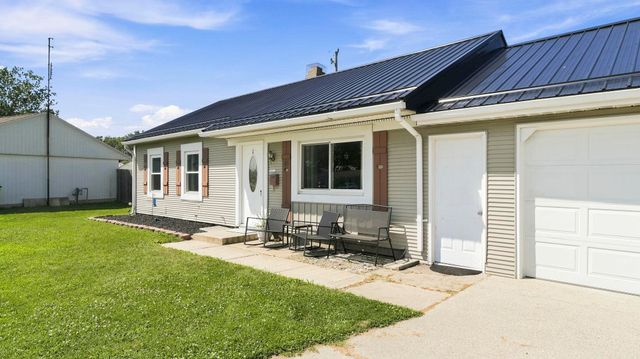 16 Emerald Lane, Huntington, IN 46750
