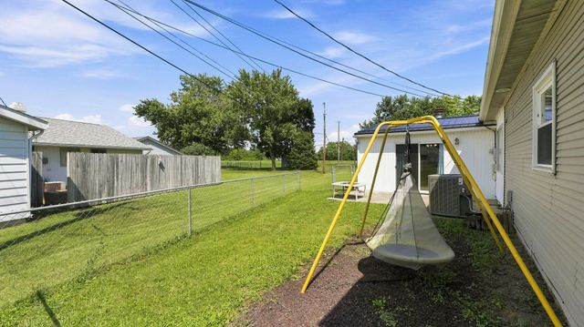 16 Emerald Lane, Huntington, IN 46750