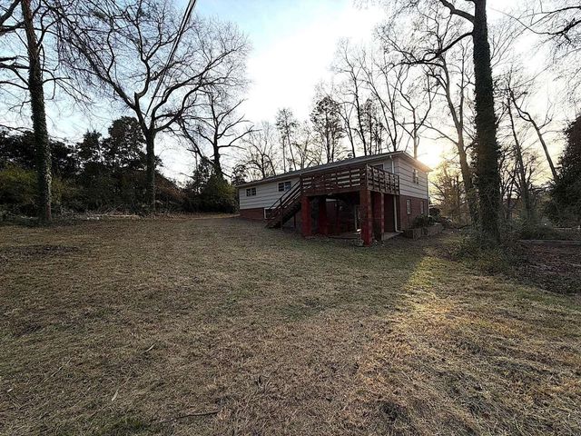 3832 Maid Marion Lane, Spartanburg, SC 29302