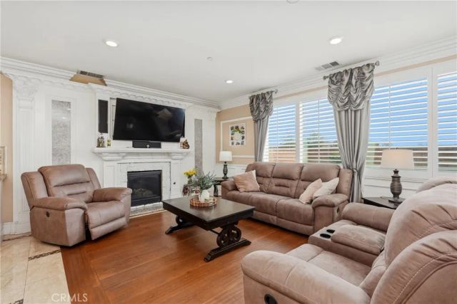 15507 Vanilla Bean Lane, Fontana, CA 92336