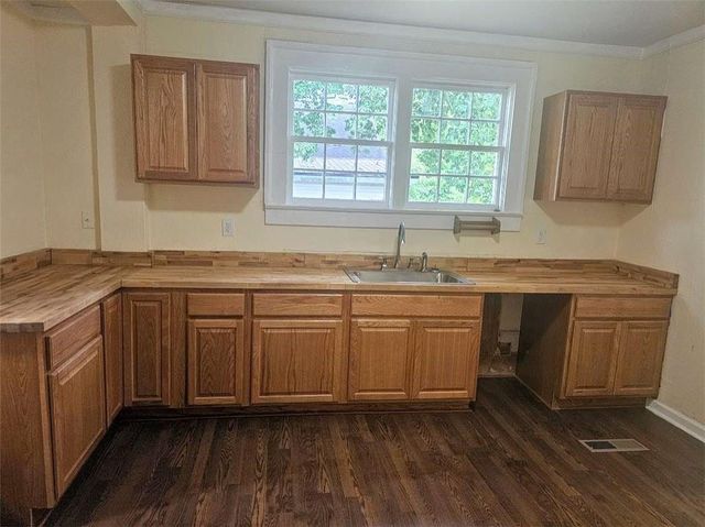 354 S Main Street S, Thomaston, GA 30286