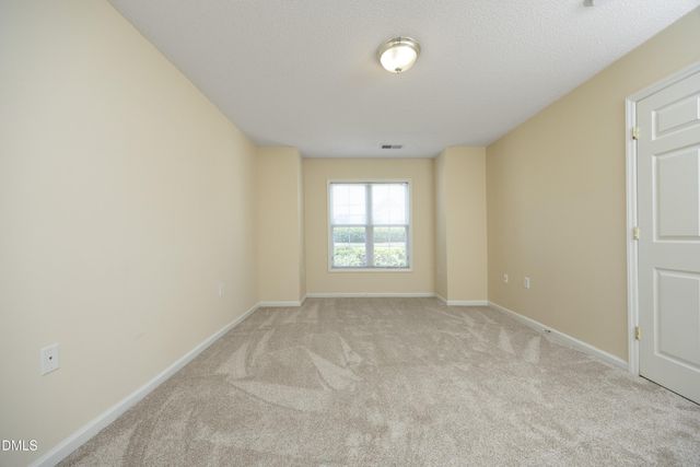 11381 Clubhaven Place 102, Raleigh, NC 27617