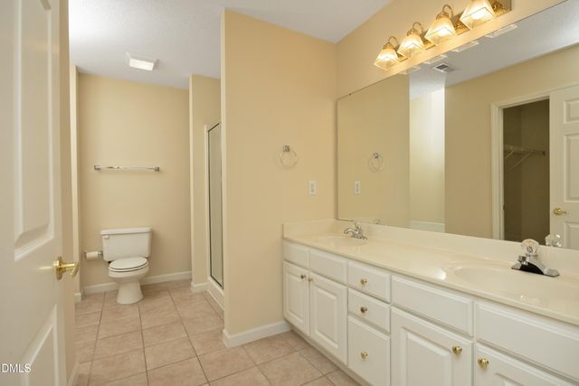 11381 Clubhaven Place 102, Raleigh, NC 27617