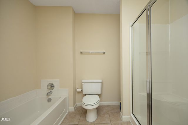 11381 Clubhaven Place 102, Raleigh, NC 27617